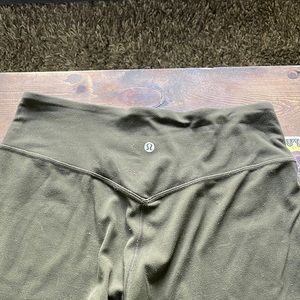 Size 8 Lululemon Align Joggers.